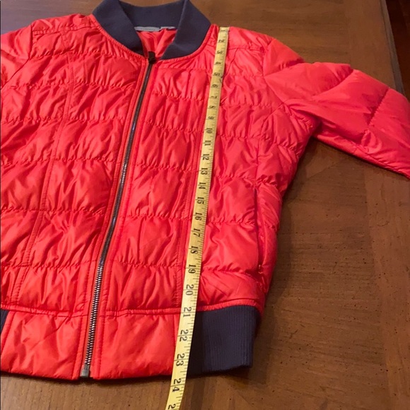 EUC Athleta Down Dobby Jacket XS - Picture 9 of 9